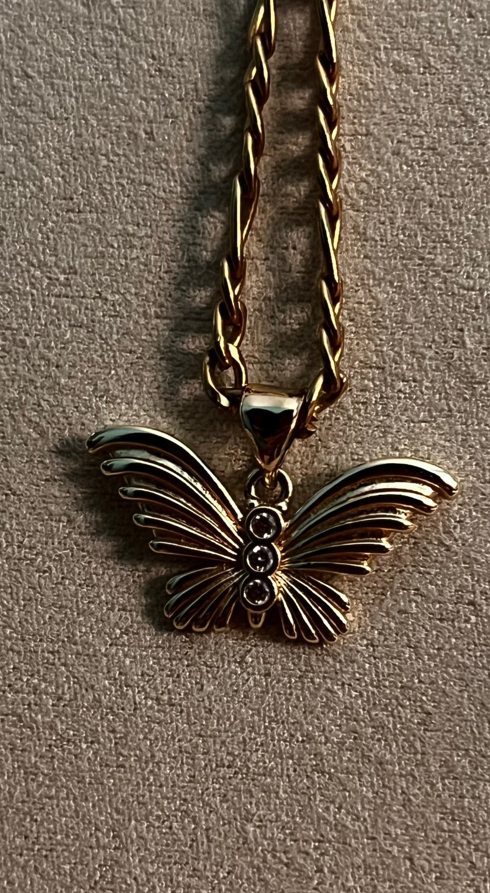 Gold butterfly mini 🦋
