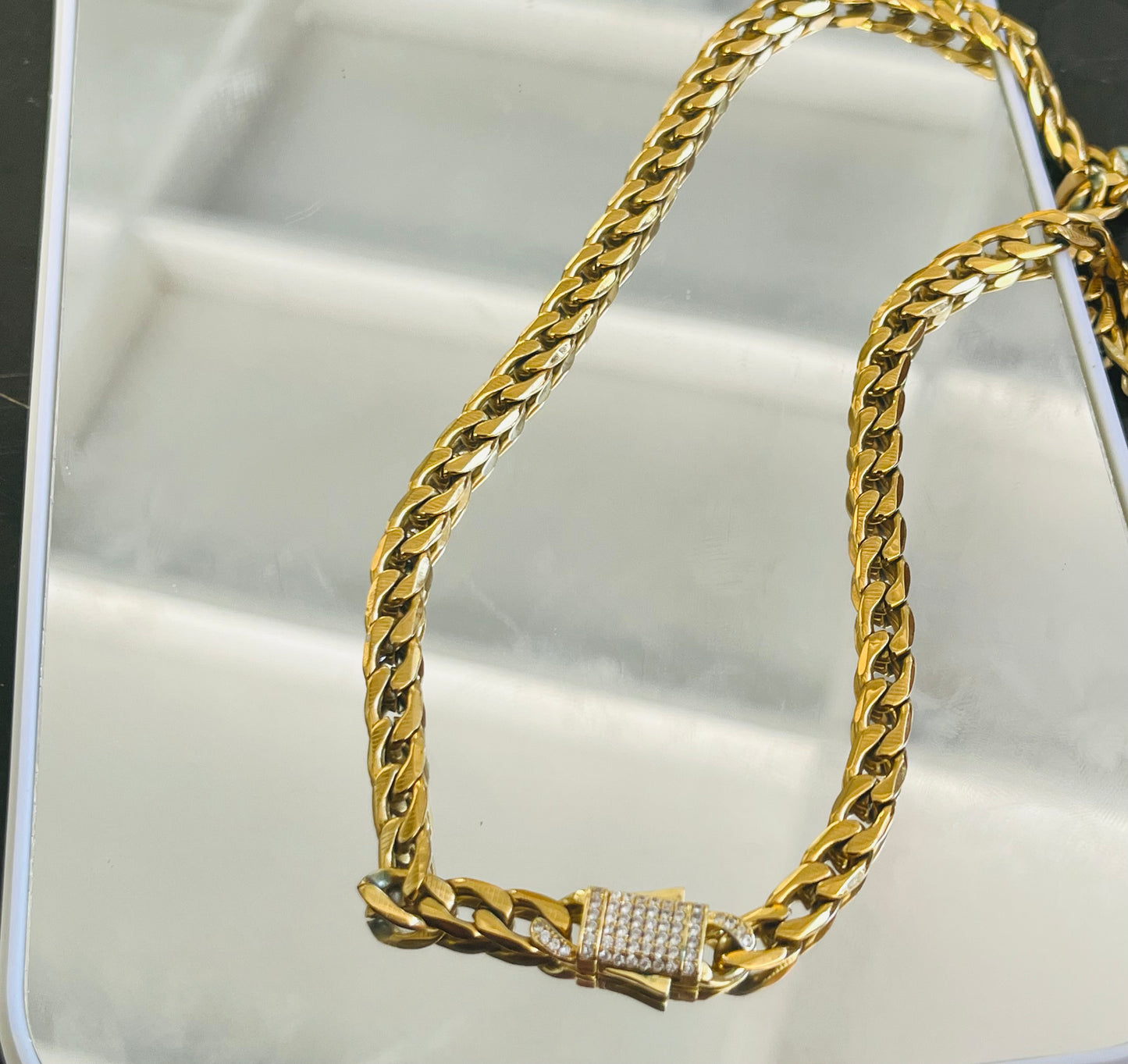Mr Miami necklace