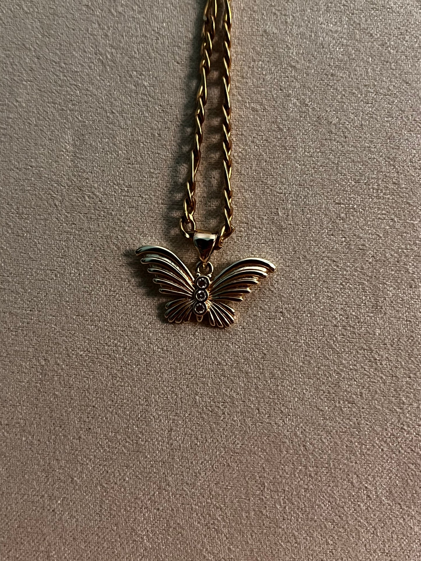 Gold butterfly mini 🦋